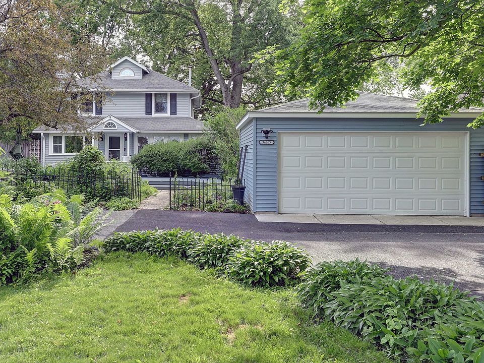 1st image of 34865 N Lincoln Ave