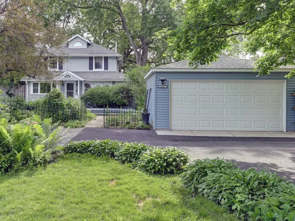 34865 N Lincoln Ave, Lake Villa, IL 60046