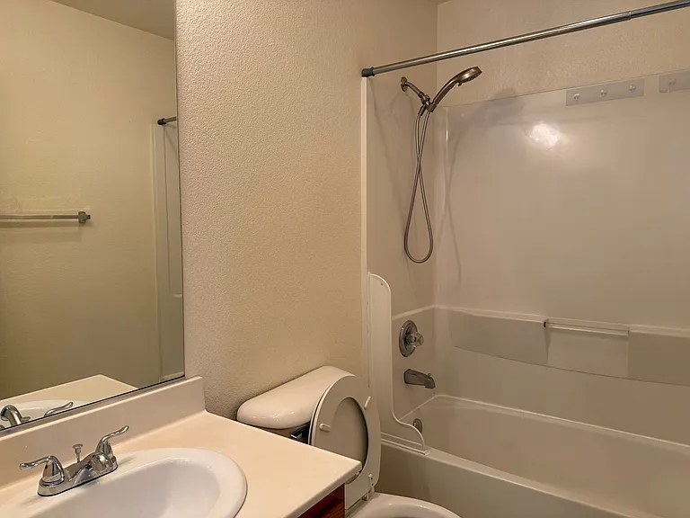 2931 Logansport Way — Photo 29