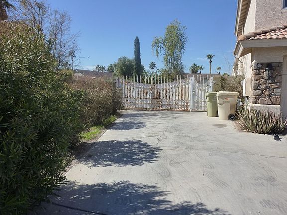 2nd image of 6838 N 77th Ln
