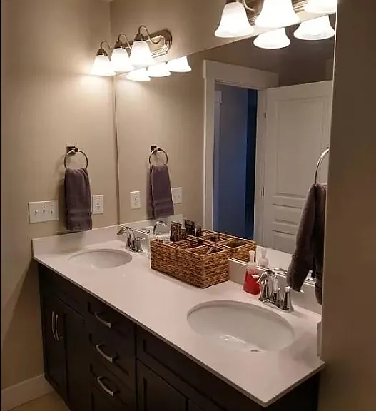 357 E Vancott Way — Photo 11