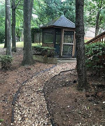 2nd image of 1184 Orchard Dr