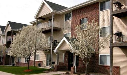 1st image of 20184 Glenmore Dr APT 65