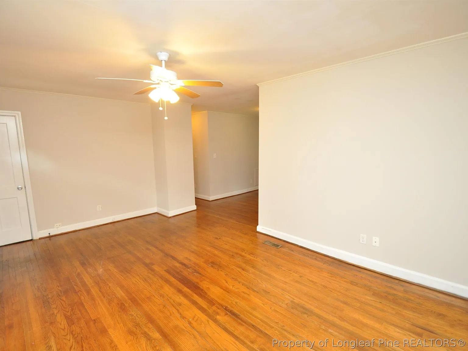 3 bed, 1.0 bath, $1,595 — Photo 3