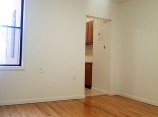 218 Kingsland Ave APT 3, Brooklyn, NY 11222