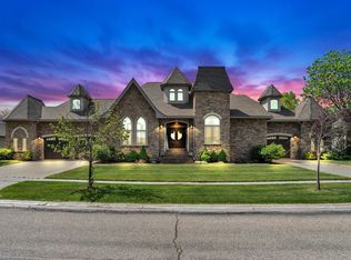 2319 N Rough Creek Rd, Derby, KS 67037