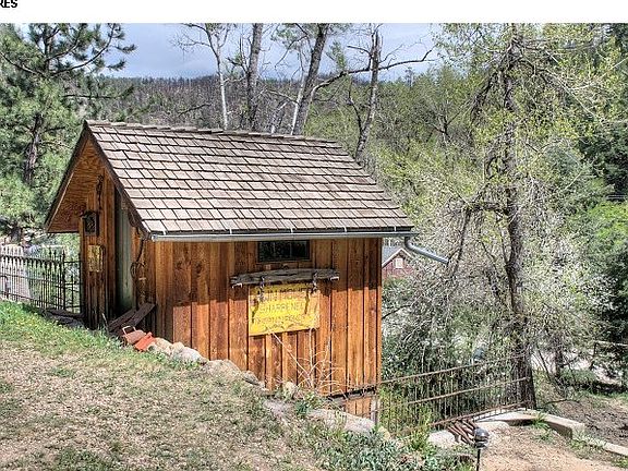 3rd image of 4850 Fourmile Canyon Dr