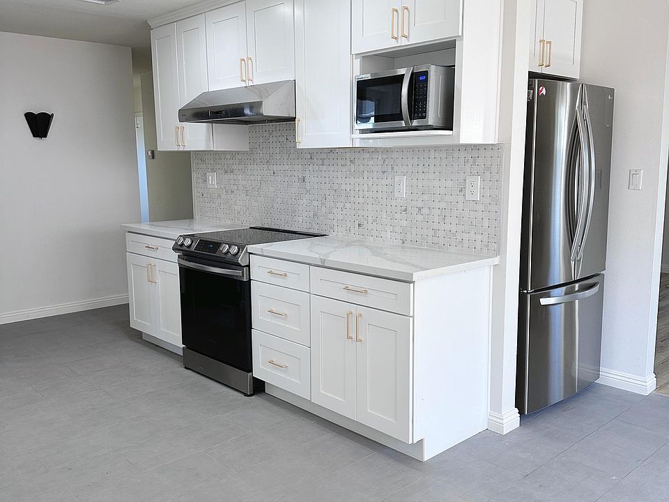 1st image of 3961 Ardmore Dr
