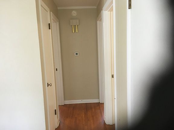4th image of 2805 N 6 1/2 St
