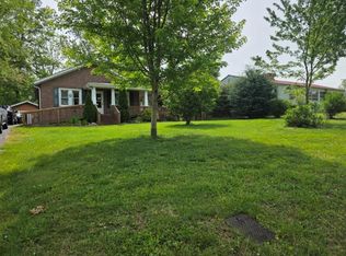 191 Bidwell St, Franklin, NC 28734