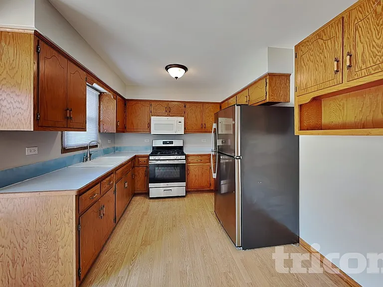 2908 Art Schultz Dr — Photo 5