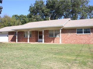 2401 Osborne Dr, Norman, OK 73069
