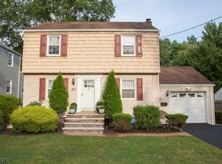 97 Richmond Ter, Rahway, NJ 07065