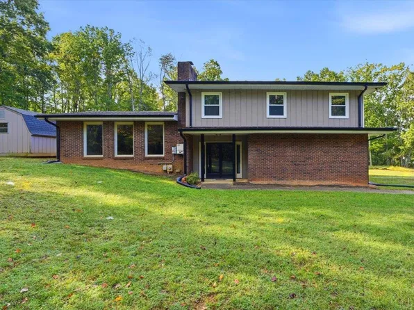 69 Kirkland St, Rustburg, VA 24588