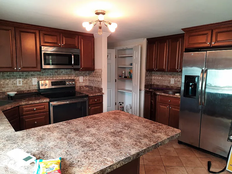 27 Spring St #3 — Photo 2
