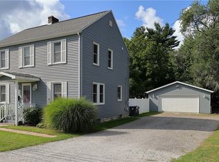 1108 Powell Ave, Erie, PA 16505