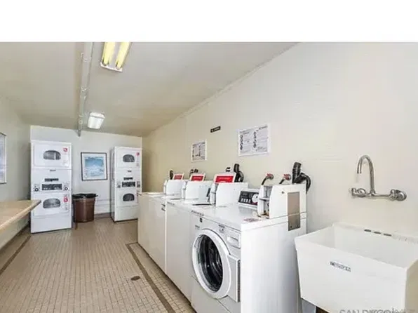 13754 Mango Dr, Del Mar, CA 92014