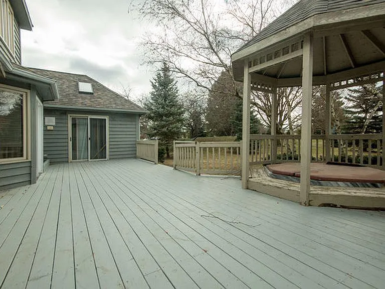4355 Pine Lake Dr — Photo 9