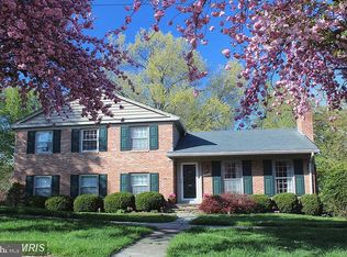 6941 Old Stage Rd, Rockville, MD 20852