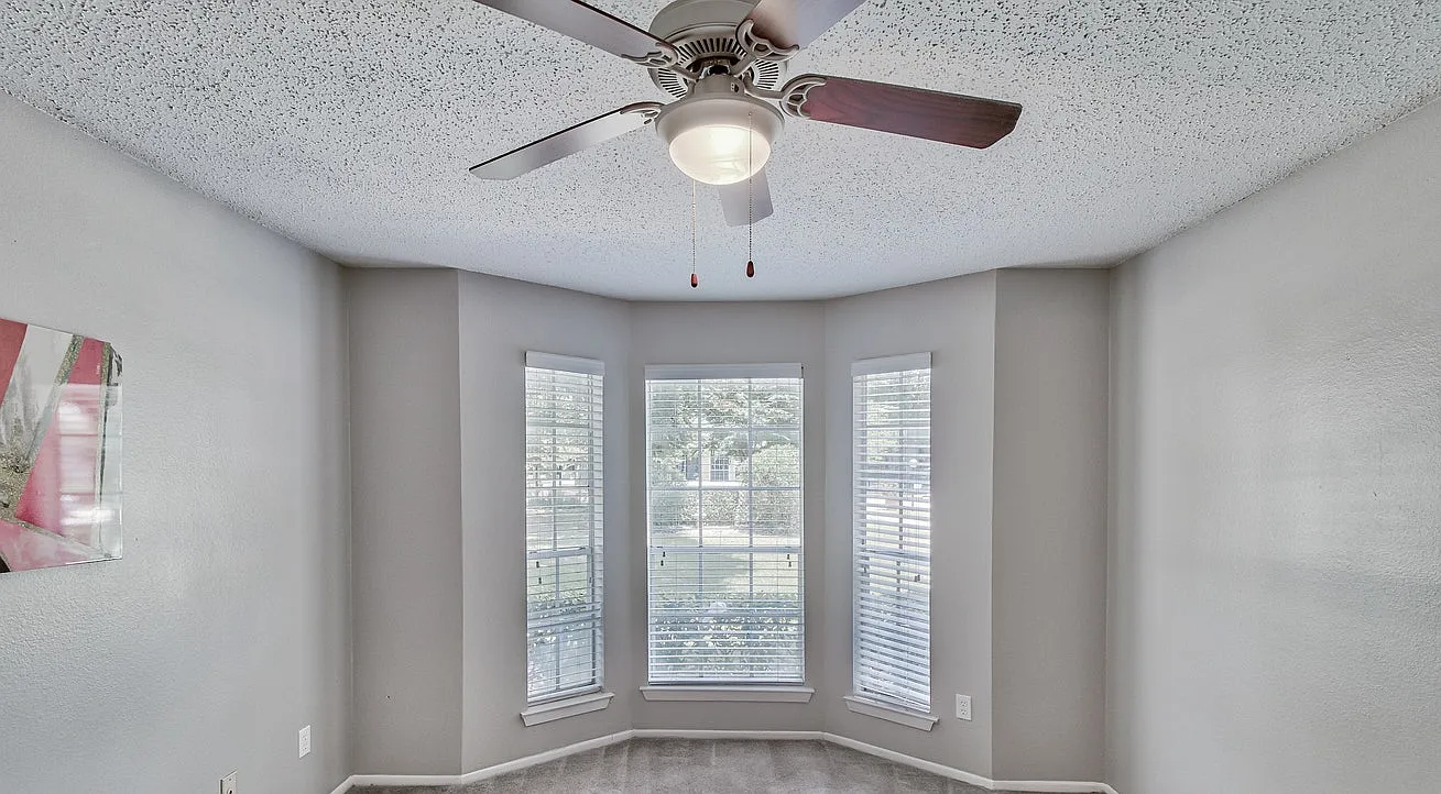 12148 Jollyville Road, Unit 405 — Photo 2