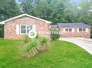 3723 Eagle Woods Cir, Lithonia, GA 30038