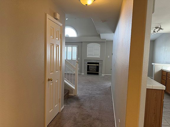 3rd image of 8432 Pacific Fountain Ave