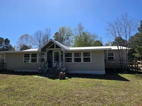 301 Private Road 67004, Maud, TX 75567