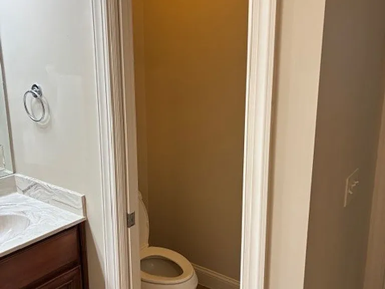 216 Holm Pl — Photo 26