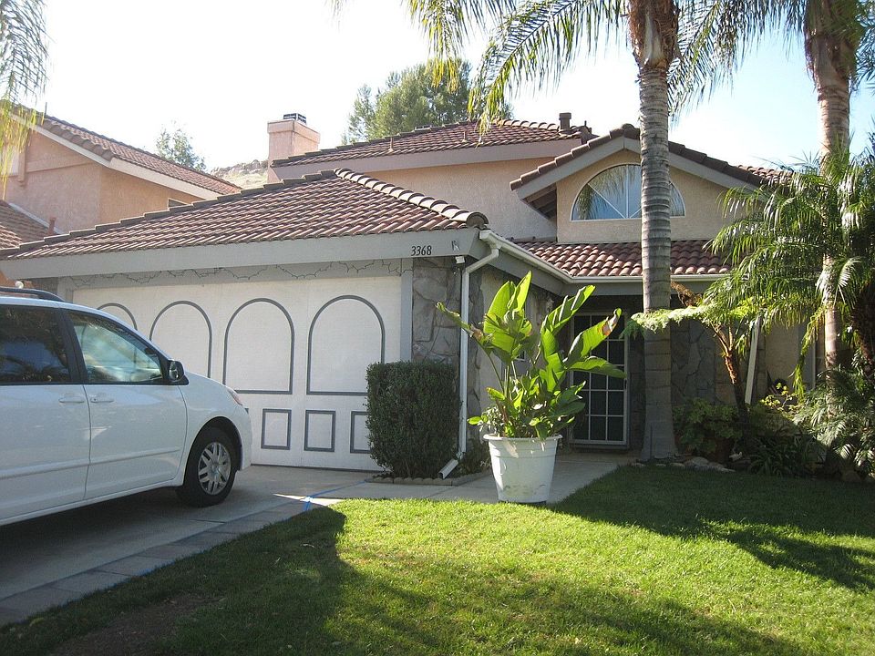 COMPLIMENTS OF PARK PLACE REAL ESTATE