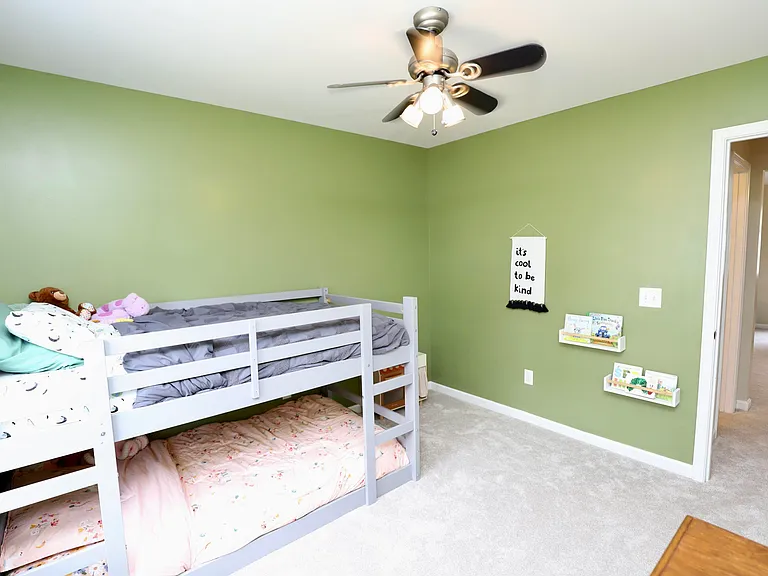 1116 Waverly Place Dr — Photo 21