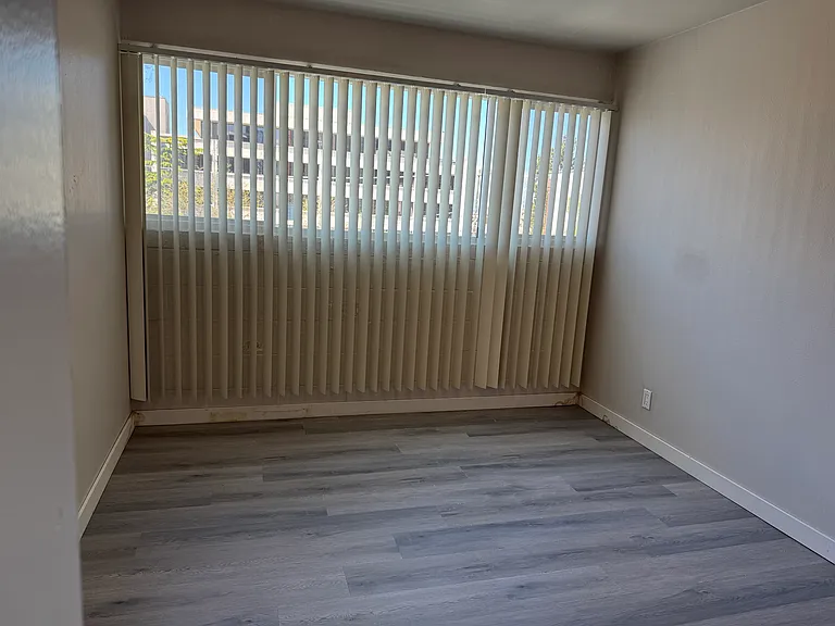 219 Queen Anne Ave N #304 — Photo 10