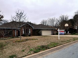 1405 Bayou Rd, Grapevine, TX 76051