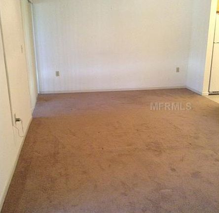 3rd image of 190 Hickory Woods Ct #3