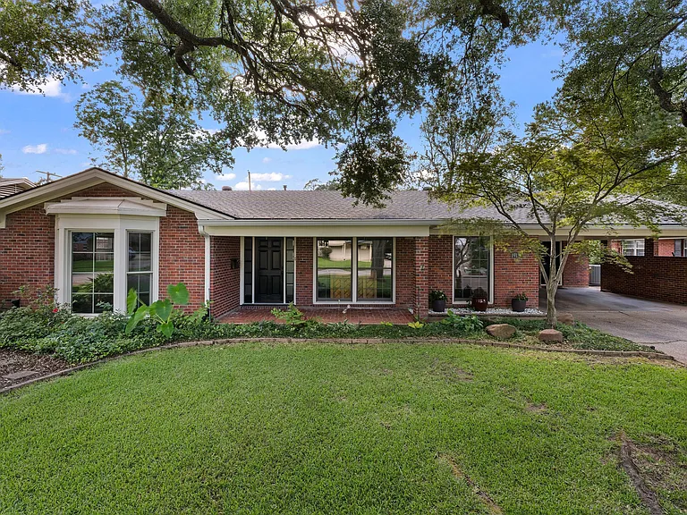 1918 Horton, Shreveport, LA 71105