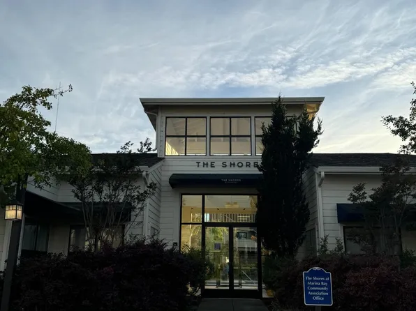 232 Shoreline Ct, Richmond, CA 94804