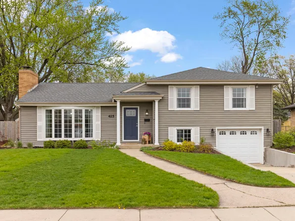 425 N Melrose Ave, Elgin, IL 60123