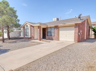 10941 Whitey Ford St, El Paso, TX 79934