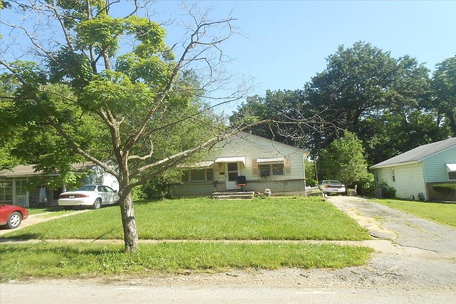 1st image of 2408 E 79th St