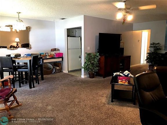 4th image of 1011 NW 85th Ave