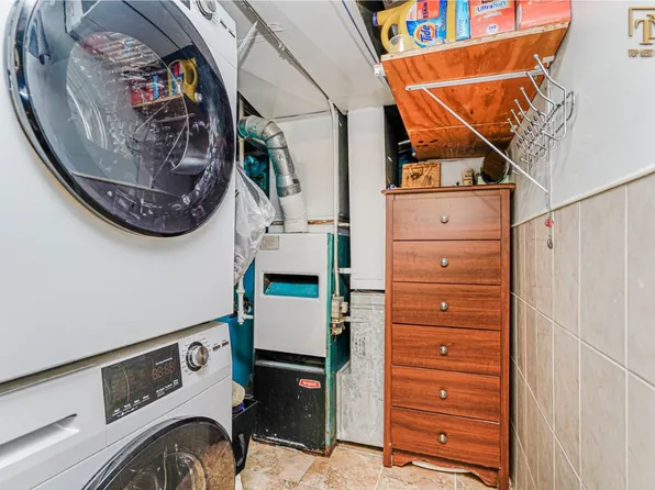 22 Gordon Street image 17 of 32