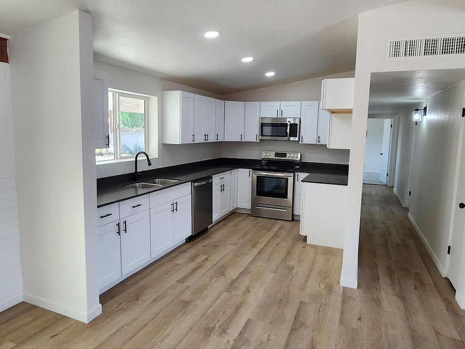 1st image of 5962 E Eli St