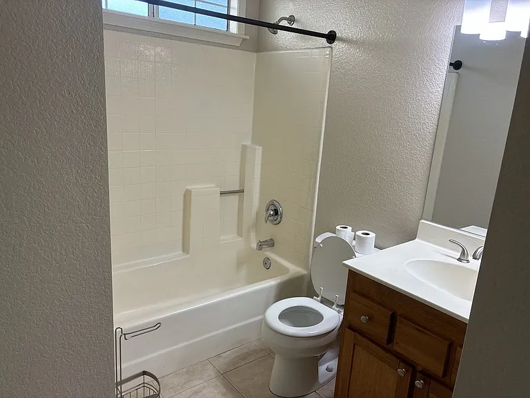 13927 Woodland Dr — Photo 49