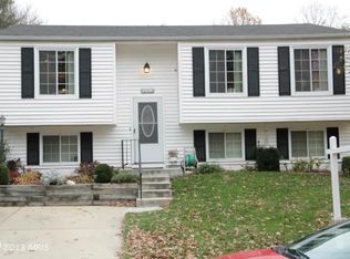 10850 Split Oak Ln, Burke, VA 22015