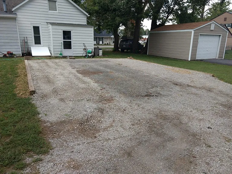 116 S Main St — Photo 2