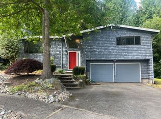 16004 NE 57th St, Redmond, WA 98052