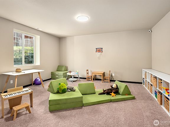 4th image of 27810 71st Avenue NW