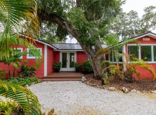 3001 51st St S, Gulfport, FL 33707