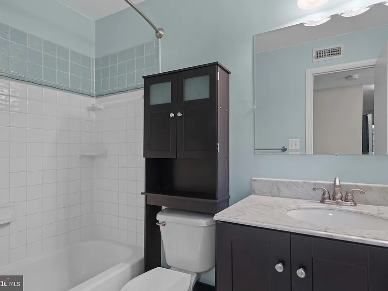 1700 Ascot Way #C — Photo 13