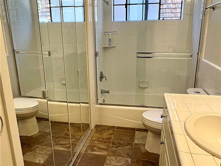 1530 Emerson Rd — Photo 25