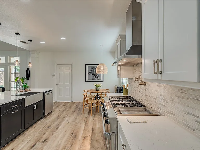 4411 Voyager Dr — Photo 7